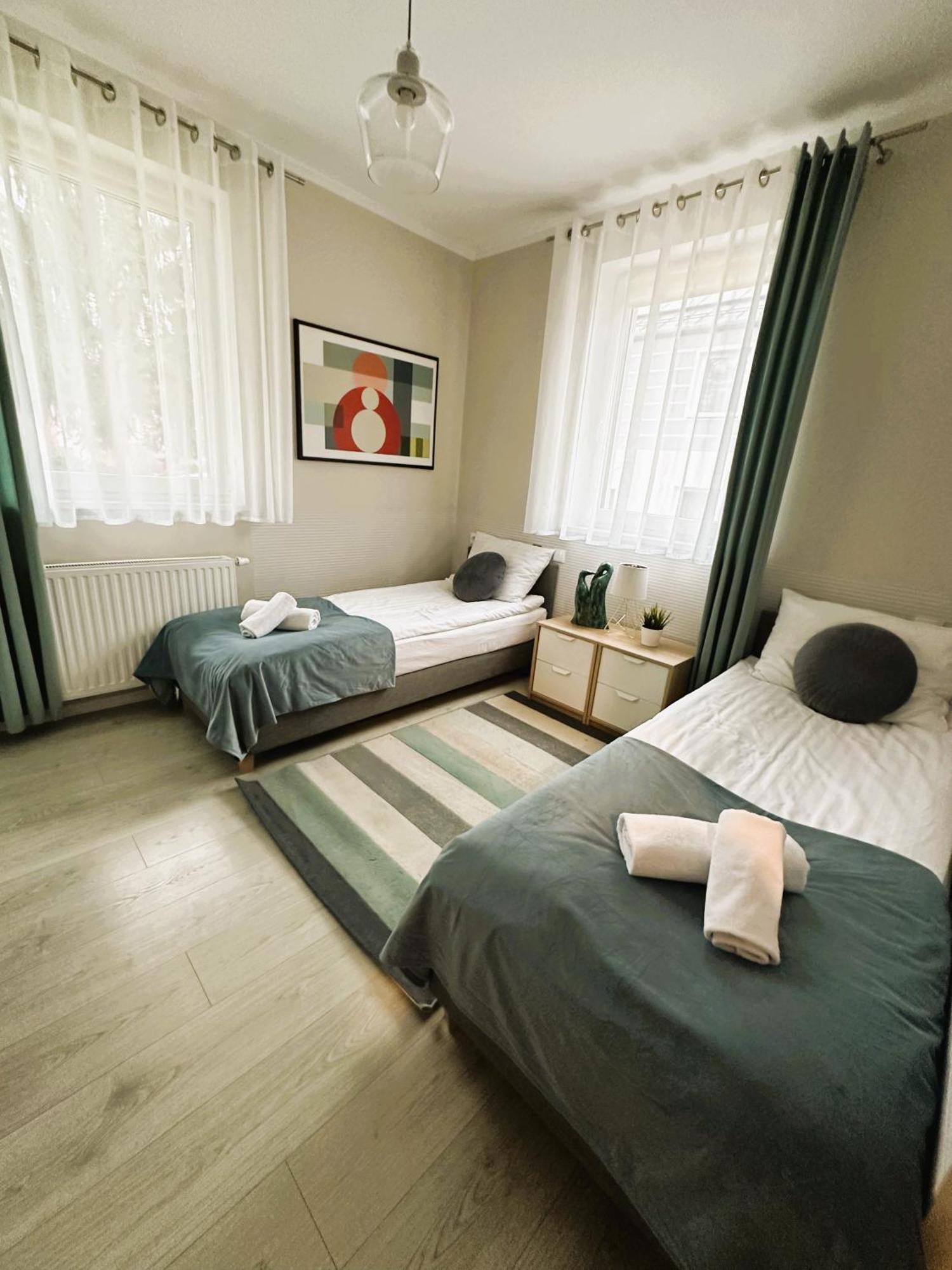 Apartamenty Wczasowa - Komfort Z Narciarnia Kudowa-Zdrój Eksteriør billede
